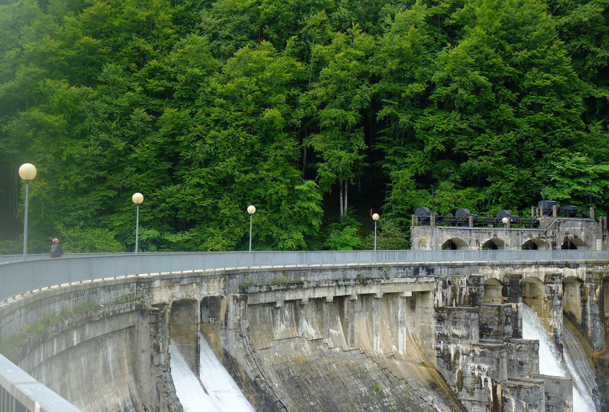 Presa de Irabia