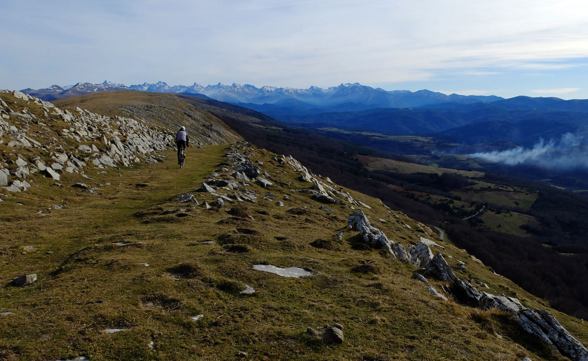 Irati-Roncesvalles-bike-Pico Idorrokia